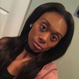 Meet your Posher, Beverly